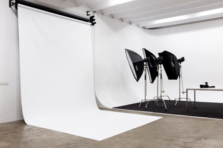 Alquiler estudio fotografico barcelona cadàver exquisit plato 2 768x512